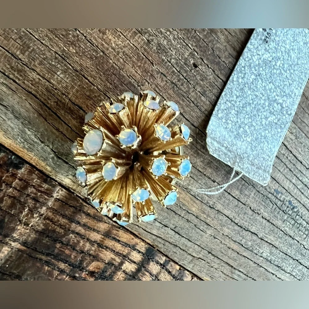 Gold Starburst Ring with Blue Stones and stretchy band costume statement